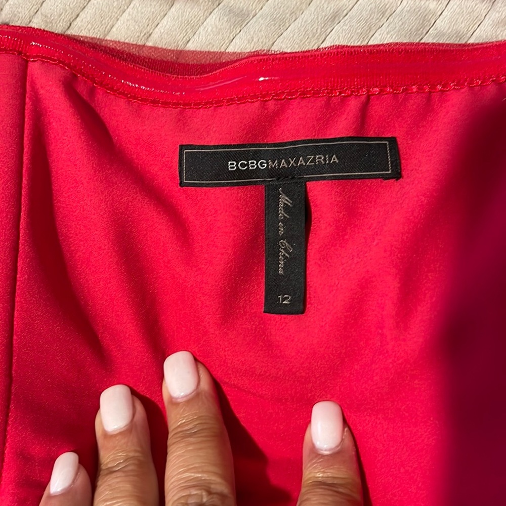 BCBG MAXAZARIA RED TULLE GOWN